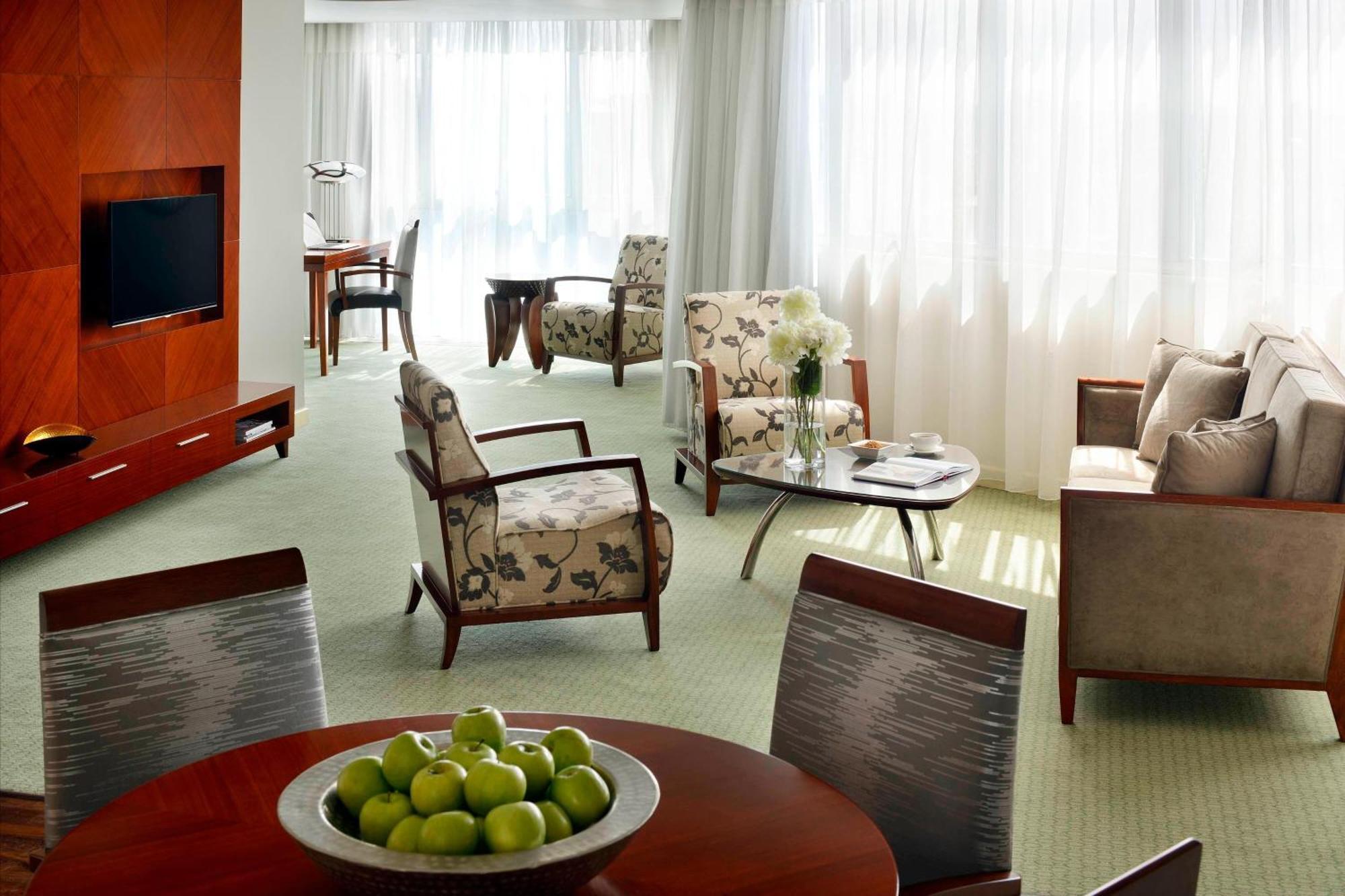 Marriott Executive Apartments Адис Абеба Екстериор снимка
